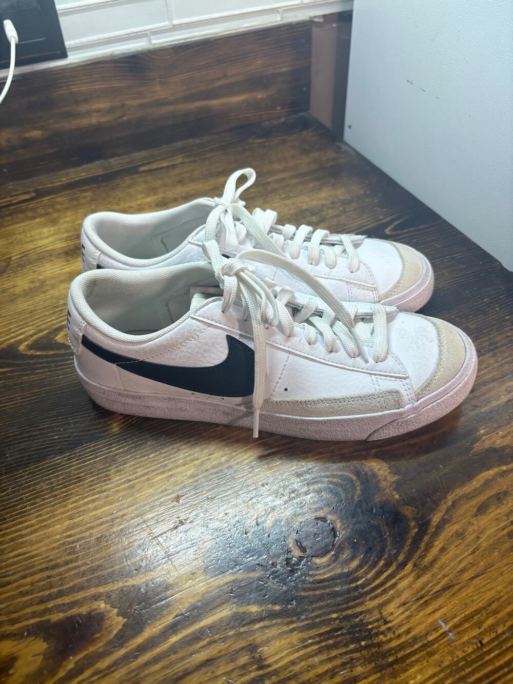 Nike‎ White Blazer Sneakers Size 7Y